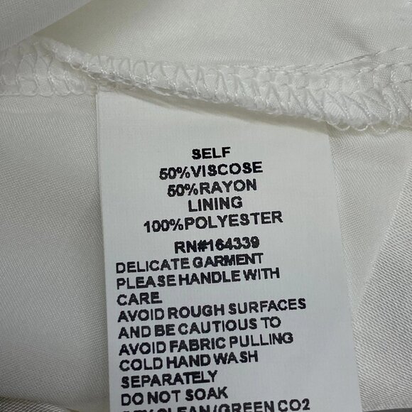 SNDYS Shai One-Shoulder Top • Size M • White • Asymmetrical Hem - Picture 3 of 13